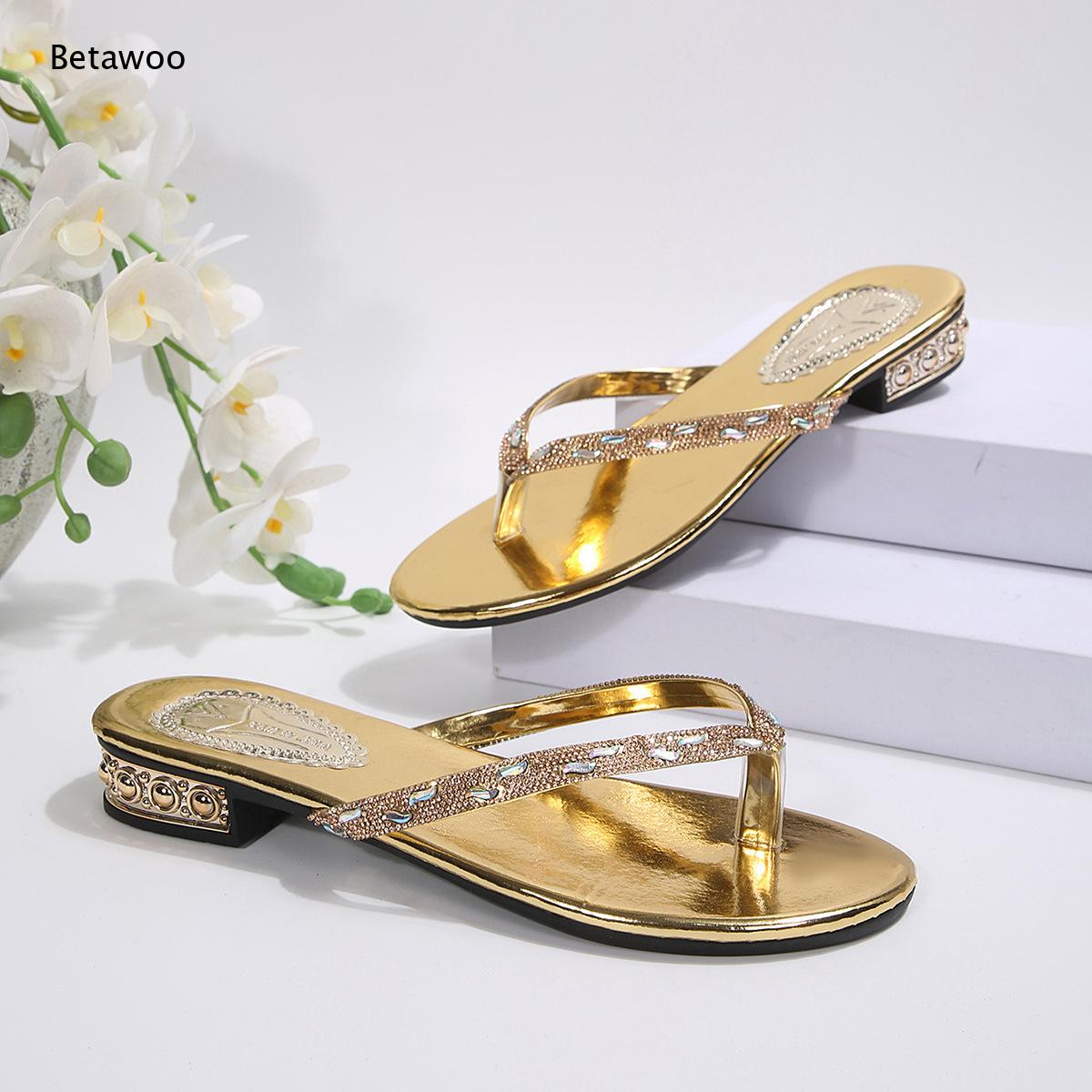 Sandali infradito con strass e - Gold Chain Sandal recensione e prezzo