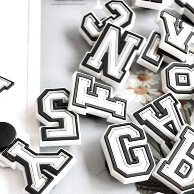 Vendita calda Lettere Ciondoli - Croc Style Clog recensione e prezzo