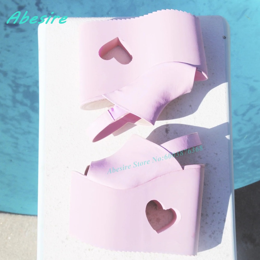 Sandali con Zeppa Rosa a Cuore - Women'S Shoes Y2K recensione e prezzo