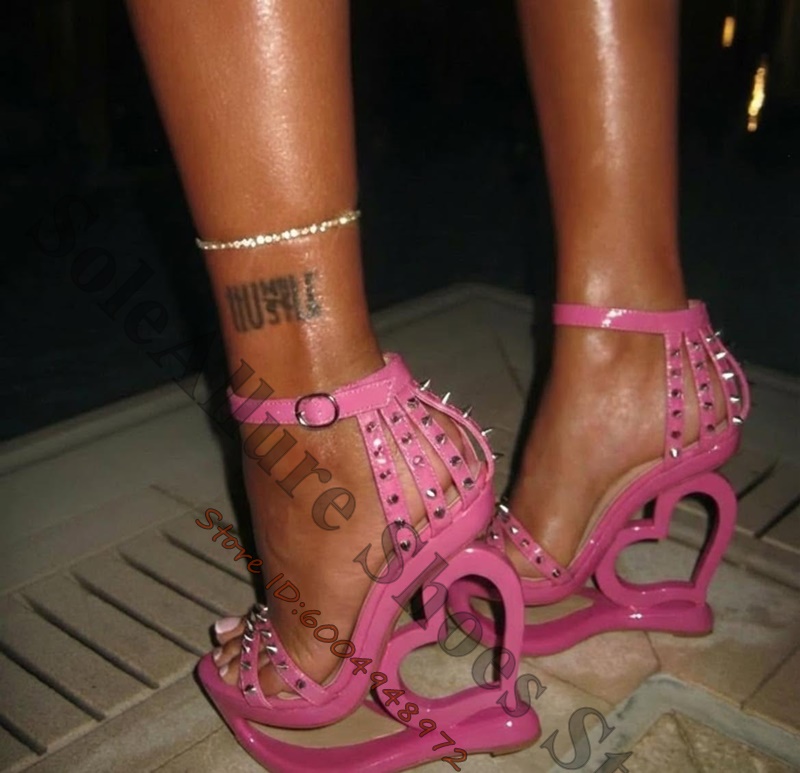 Sandali con zeppa rosa shockin - Leopard Print Heels recensione e prezzo