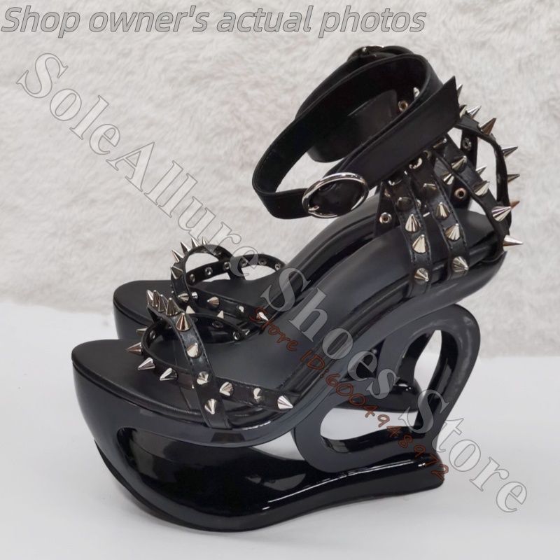 Sandali con zeppa rosa shockin - Leopard Print Heels recensione e prezzo