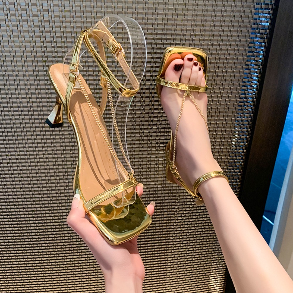 Sandali con tacco alto sexy co - Gold Chain Sandal recensione e prezzo
