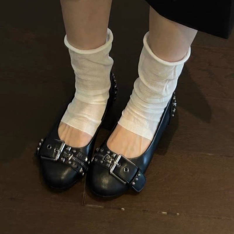 Scarpe Mary Jane basse da donn - Mary Jane Shoes recensione e prezzo
